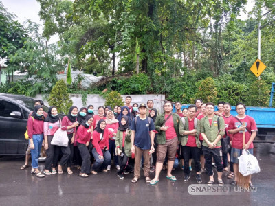 UPNVJ Peduli Bencana Banjir JABODETABEK