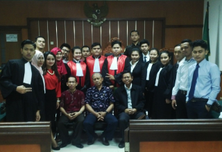 Mahasiswa Fakultas Hukum UPN Veteran Jakarta Juara II Lomba Peradilan Semu Anti Money Laundring Tingkat Nasional
