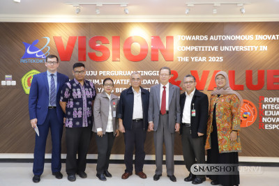 Pertemuan Duta Besar Rusia dengan UPNVJ dalam rangka Seminar Nasional yang bertema Dinamika Kerjasama Asean Rusia