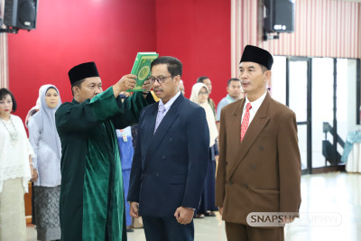 Serah Terima dan Angkat Sumpah Jabatan dan Pelantikan Wakil Rektor Bidang Umum dan Keuangan dan Dekan Fakultas Teknik