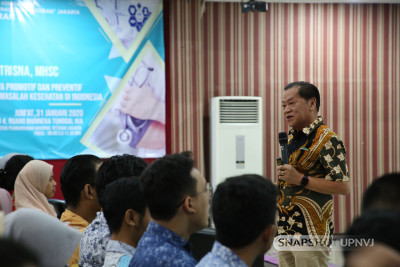 Fakultas Kedokteran Gelar Kuliah Umum Bersama Prof.Dr.dr. Bambang Sutrisna, MD, MHSc, DrPH